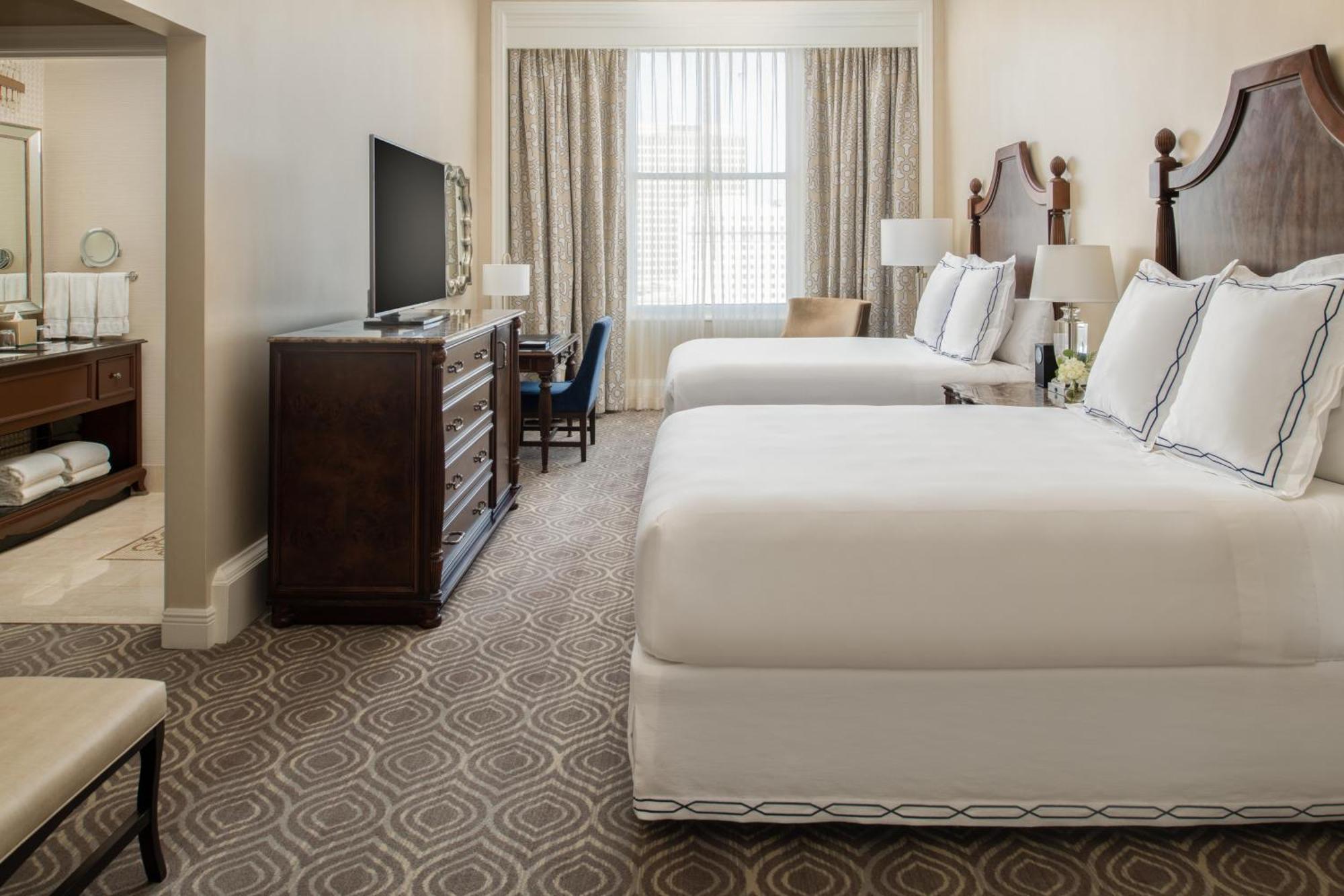 Deluxe Queen Room with Two Queen Beds,1603735154:JPEG